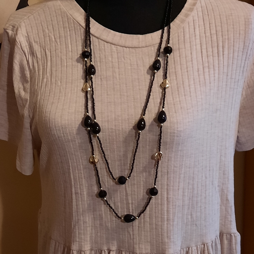 New LANE BRYANT Beaded black and gold long necklace